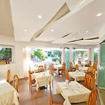 Eco Montemerlo 酒店 3*