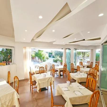 Montemerlo Hotel 3*