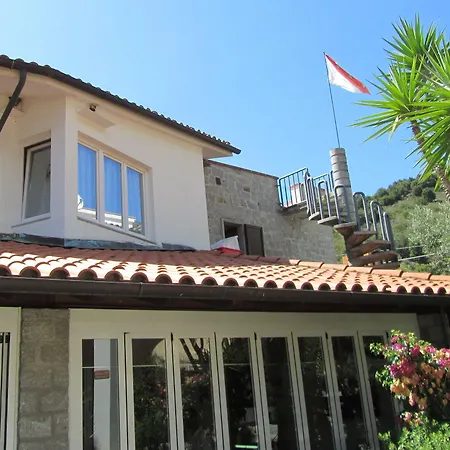 Montemerlo Hotel 3*
