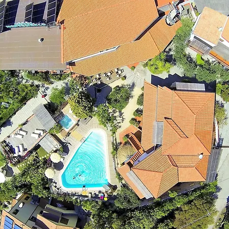 Hotel Montemerlo 3*