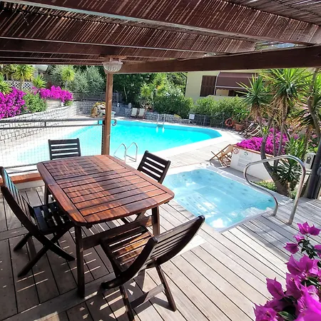 Montemerlo Hotel
