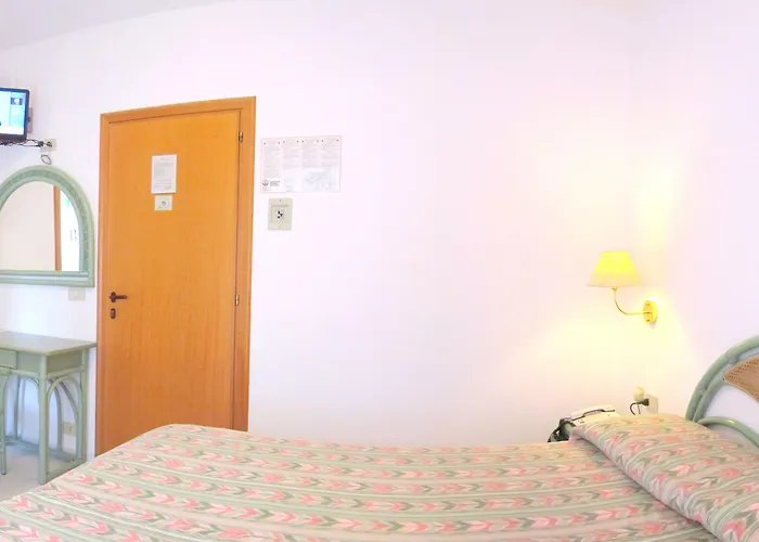 酒店 Eco Montemerlo 3*