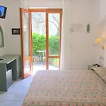 Eco Montemerlo Hotel 3*